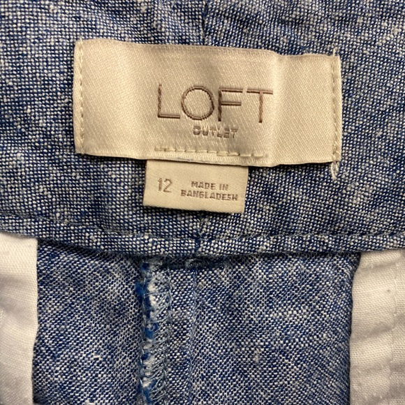 Women’s LOFT 4” Shorts - Picture 3 of 5